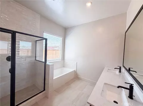 Bath - 2262 N Marion, Clovis, CA 93619 photo 1 of 4