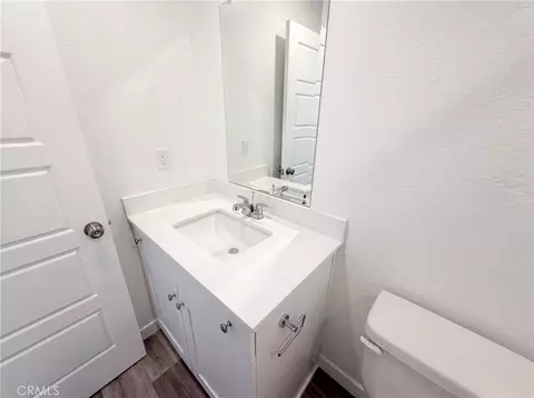 Bath - 4496 Bellaire, Clovis, CA 93619 photo 3 of 4