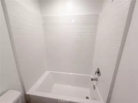 Bath - 4496 Bellaire, Clovis, CA 93619 photo 4 of 4