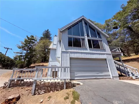 Exterior - 22360 Briarwood, Crestline, CA 92325 photo 5 of 6