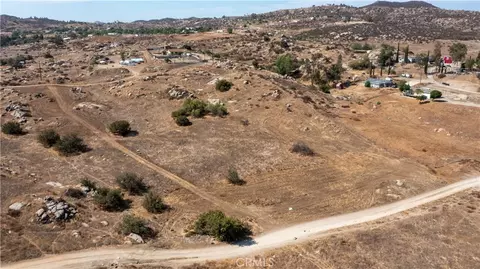 0 Tony Dr, Perris, CA 92570 photo 3
