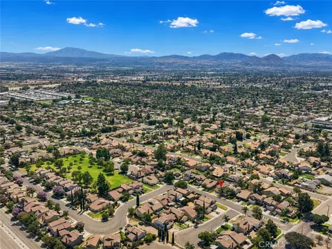 View/Area - 737 E Jackson, Rialto, CA 92376 photo 2 of 2
