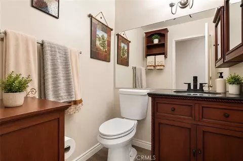 Bath - 737 E Jackson, Rialto, CA 92376 photo 1 of 1