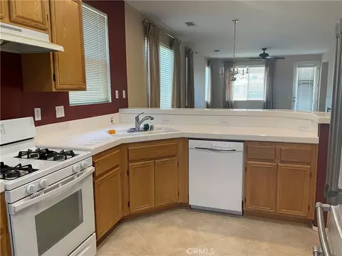Kitchen - 34363 Sherwood, Yucaipa, CA 92399 photo 4 of 4
