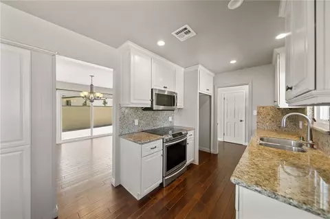 Kitchen - 4432 Beverly Ct, Riverside, CA 92506 photo 2 of 2