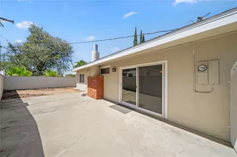 Exterior - 4432 Beverly Ct, Riverside, CA 92506 photo 6 of 7