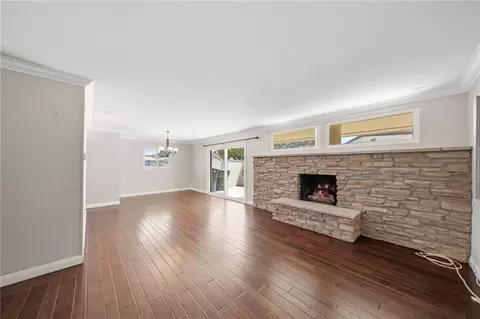 Living - 4432 Beverly Ct, Riverside, CA 92506 photo 2 of 5
