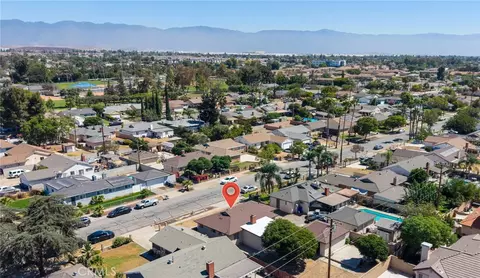 View/Area - 16563 Barbee, Fontana, CA 92336 photo 9 of 13