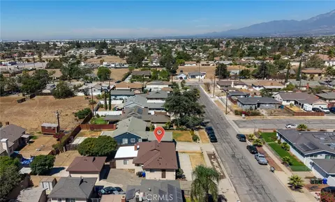 View/Area - 16563 Barbee, Fontana, CA 92336 photo 12 of 13