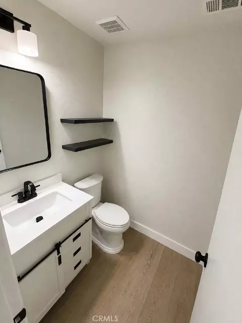 Bath - 14068 Ruby, Hesperia, CA 92344 photo 6 of 6