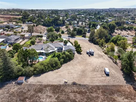 View/Area - 14325 Bush Ave, Riverside, CA 92508 photo 7 of 11