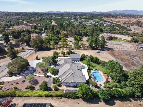 View/Area - 14325 Bush Ave, Riverside, CA 92508 photo 6 of 11
