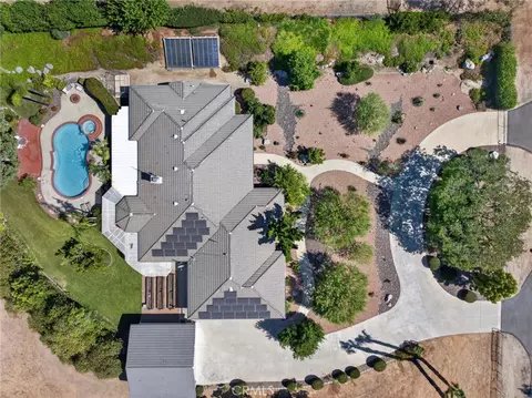 View/Area - 14325 Bush Ave, Riverside, CA 92508 photo 3 of 11