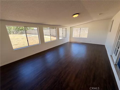 Living - 33640 Reedywoods, Yucaipa, CA 92399 photo 2 of 2