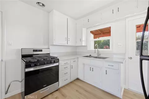 Kitchen - 644 Hillside Ter, Vista, CA 92084 photo 3 of 3