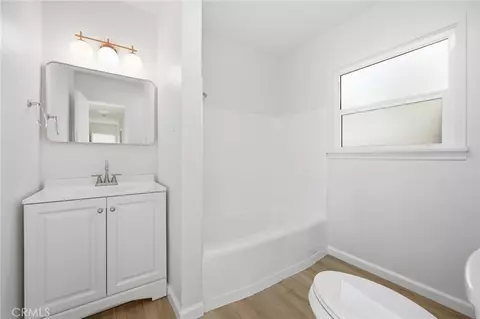 Bath - 644 Hillside Ter, Vista, CA 92084 photo 1 of 4