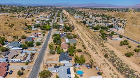 View/Area - 7621 Alston Ave, Hesperia, CA 92345 photo 9 of 11