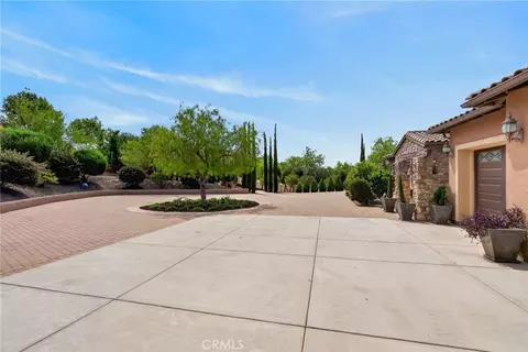 Exterior - 540 Mountain House, Riverside, CA 92506 photo 20 of 22