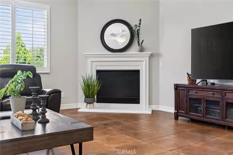 Living - 540 Mountain House, Riverside, CA 92506 photo 2 of 2