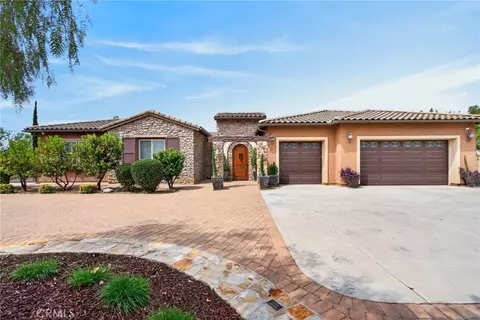 Exterior - 540 Mountain House, Riverside, CA 92506 photo 2 of 22