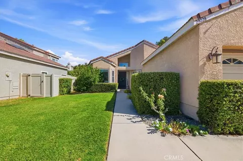 Exterior - 29028 Willow Crk, Highland, CA 92346 photo 5 of 16
