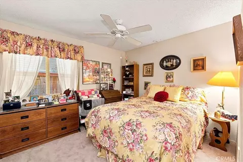 Bedroom - 29028 Willow Crk, Highland, CA 92346 photo 4 of 4
