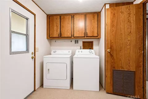 661 Roadrunner, Perris, CA 92570 photo 5