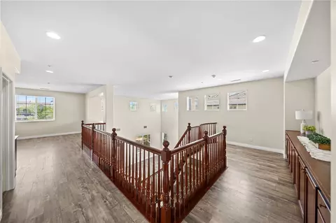 Entry Way - 9511 Capitan Ct, Riverside, CA 92508 photo 6 of 9