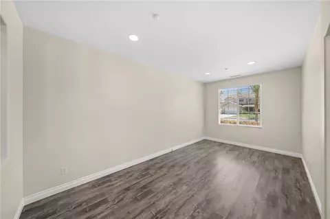 Living - 9511 Capitan Ct, Riverside, CA 92508 photo 4 of 14