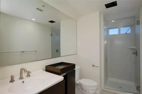 Bath - 3803 Piedmont, Highland, CA 92346 photo 2 of 2