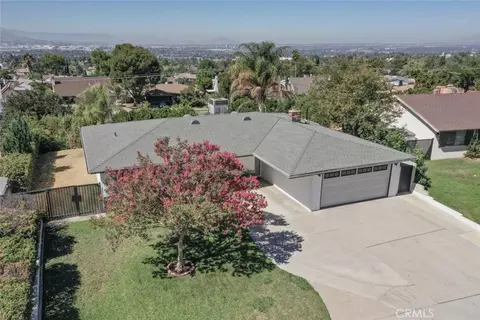 View/Area - 3803 Piedmont, Highland, CA 92346 photo 1 of 5