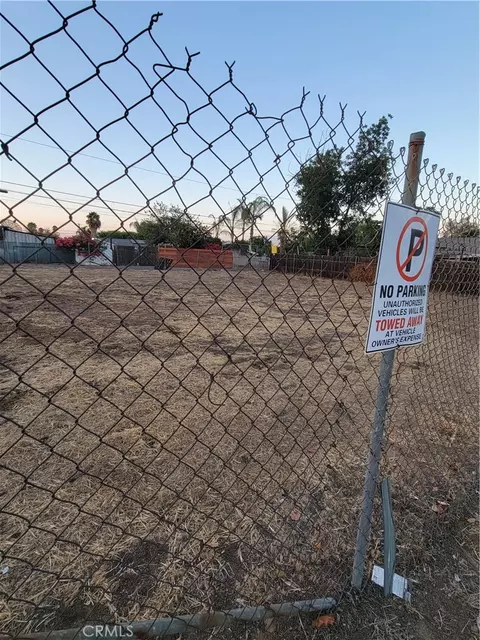 0 W 4th St, Perris, CA 92570 photo 2