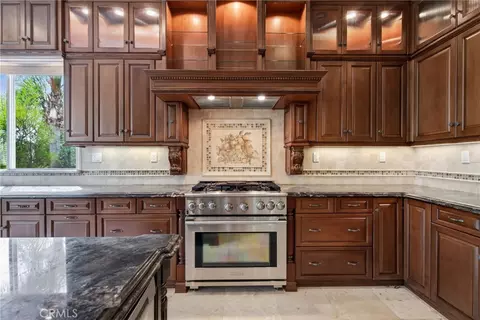 Kitchen - 18063 Gwynn Rd, Riverside, CA 92508 photo 1 of 7