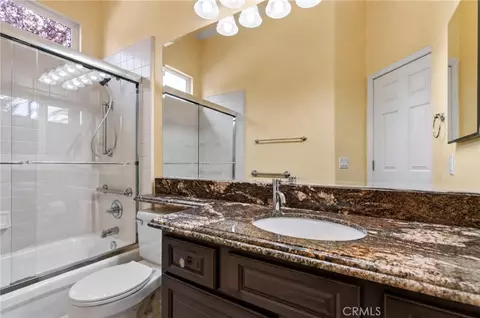 Bath - 18063 Gwynn Rd, Riverside, CA 92508 photo 3 of 5