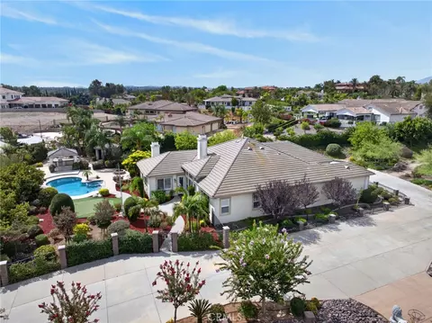View/Area - 18063 Gwynn Rd, Riverside, CA 92508 photo 7 of 9