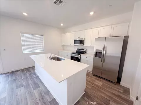 Kitchen - 3267 Carambola, Clovis, CA 93619 photo 1 of 2