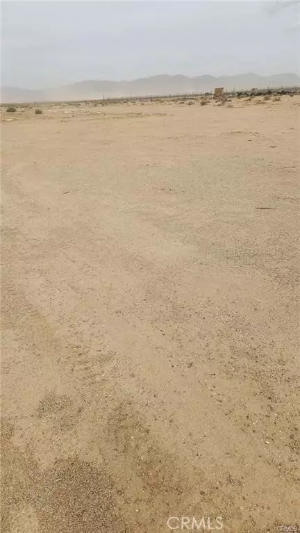 0 0452143210000, Lucerne Valley, CA 92356