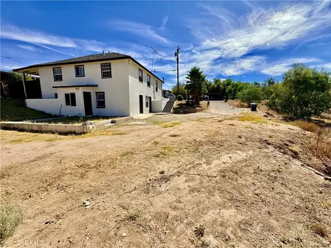 Exterior - 621 Prospect, Riverside, CA 92507 photo 8 of 18