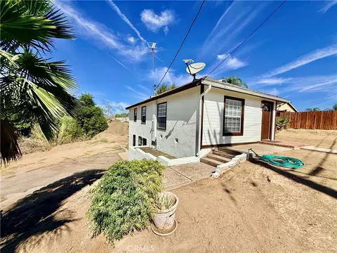 Exterior - 621 Prospect, Riverside, CA 92507 photo 4 of 18