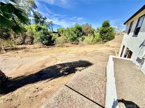 Exterior - 621 Prospect, Riverside, CA 92507 photo 7 of 18