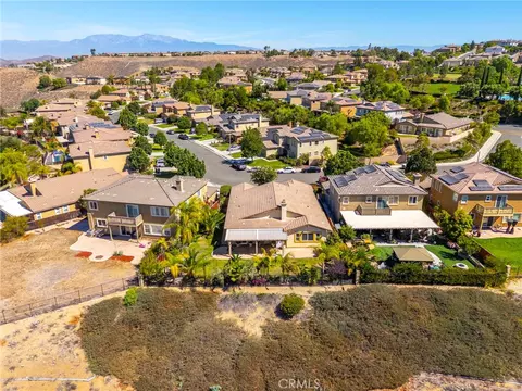 View/Area - 17133 Spring Canyon Pl, Riverside, CA 92503 photo 5 of 10