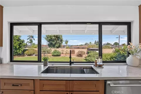 Kitchen - 161 S Craig, Orange, CA 92869 photo 7 of 10