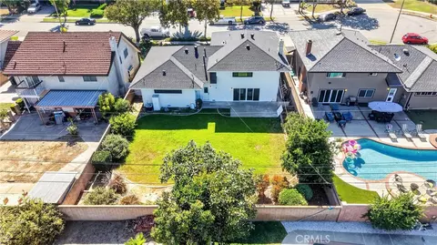View/Area - 161 S Craig, Orange, CA 92869 photo 3 of 10