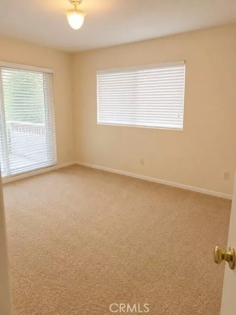 Bedroom - 23697 Bowl Rd, Crestline, CA 92325 photo 2 of 5