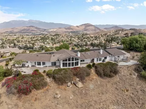View/Area - 7350 Live Oak, Riverside, CA 92509 photo 2 of 7