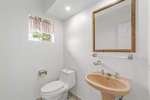 Bath - 7350 Live Oak, Riverside, CA 92509 photo 6 of 6