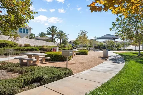 Exterior - 17029 Doria Ct, Riverside, CA 92503 photo 15 of 17