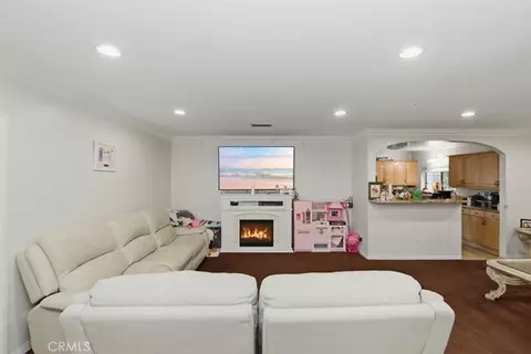 1845 E Colorado, Pasadena, CA 91107 photo 8