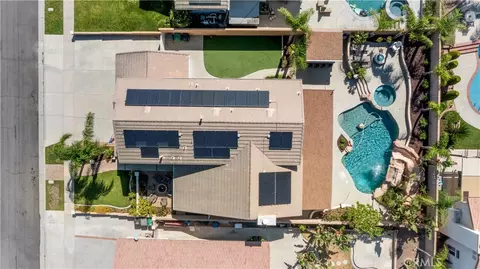 View/Area - 956 Cowhide Rd, Corona, CA 92882 photo 3 of 7