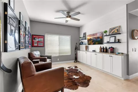 Entry Way - 956 Cowhide Rd, Corona, CA 92882 photo 3 of 5